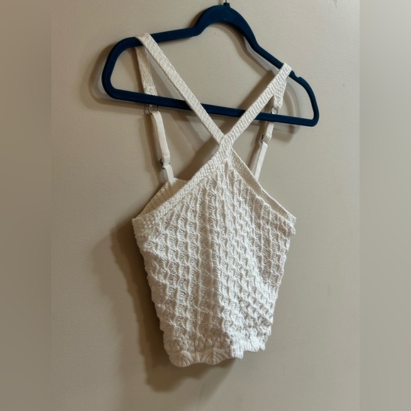 Hollister White Crochet Halter Crop Top Shirt Blouse with Adjustable Straps - Picture 2 of 11